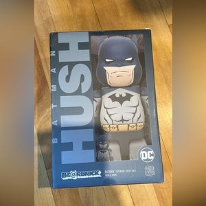 Brand new unopened be@rbricks Batman hush 100% & 400%